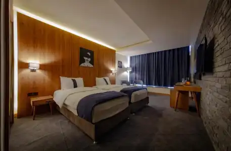 Monarch Amman - 78