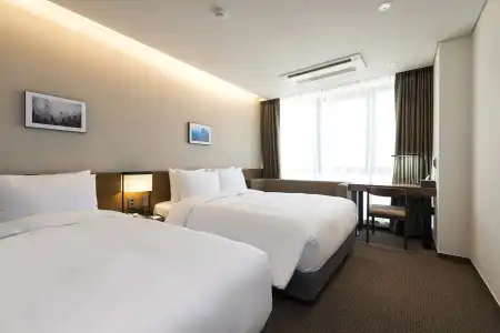 Ramada Encore by Wyndham Haeundae - 6