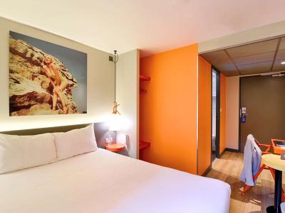 ibis Styles Lyon Confluence - 5