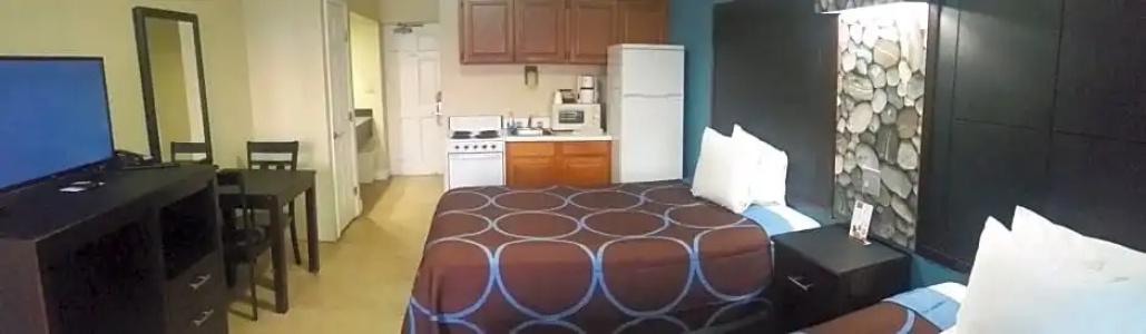 Driftwood Beach Motel - 116