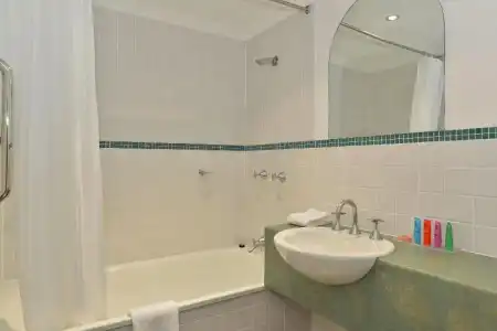 Reef Club Resort - 18