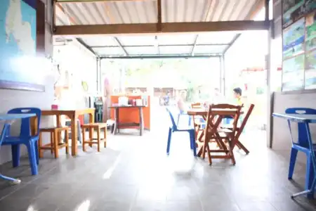 Marina Hut Guest House - 24