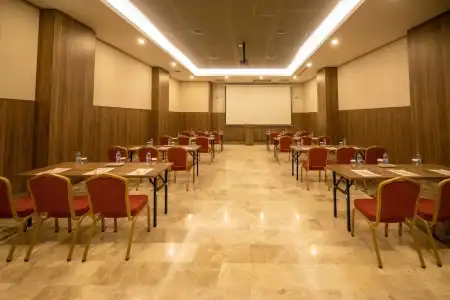 Engin Otel - 18