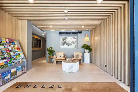 Breeze Mooloolaba - 8