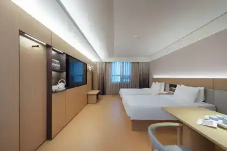 Ji Guangzhou Sports Center Tianhe North Road - 31