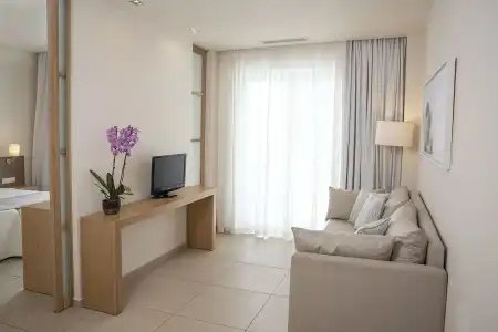 Maritimo Beach - 72