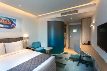 Holiday Inn Express & Suites Bengaluru Old Madras Road by IHG - 1