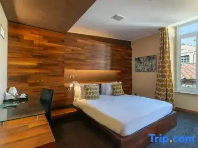 Tritone - 78