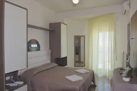 Astoria Pesaro - 4