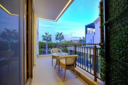 Eden Nest Exclusive Apart - 65