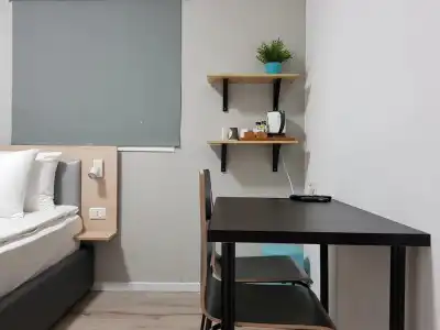 Airport Guest House - 7