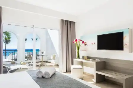 Royal Palm Resort & Spa - Adults Only - 49