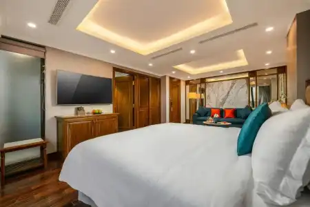 Hanoi Dalvostro Valentino & Spa - 147