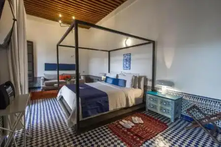 Riad Braya - 25