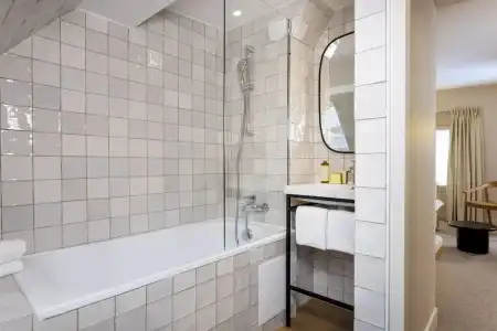 Hôtel Joe M - 114