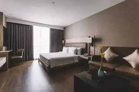 Adelphi Suites Bangkok - 206
