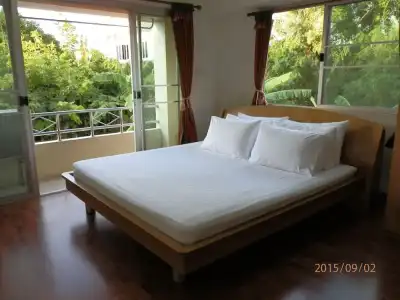 Sandy Serviced Apartment - 39