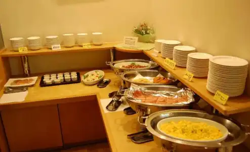 Route Inn Sapporo Kitayojo - 1