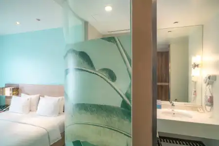 Holiday Inn Express PHUKET PATONG BEACH CENTRAL by IHG - 43