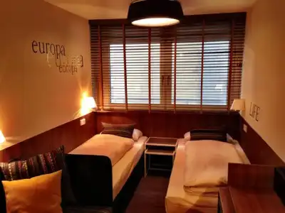Europa Life - 34