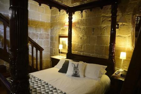 The Burrow Guest House - 151