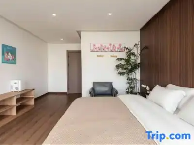 Mercure Chartres Est - 90