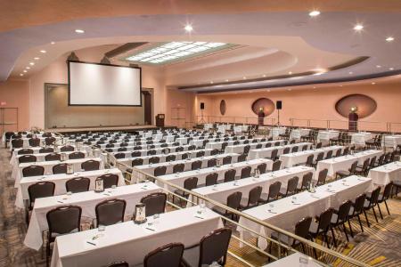 Hilton Cincinnati Netherland Plaza - 44