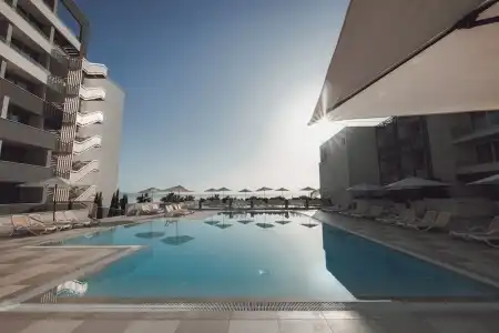 Romana Beach Apartments - 48