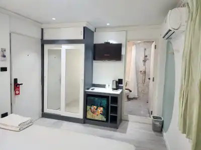 SEATEL Phuket Patong Beach - 13