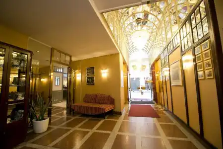 Theater& Suites Wien - 11