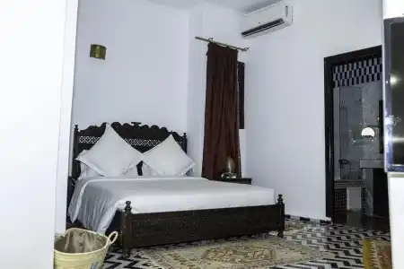 Riad El Yacout - 41