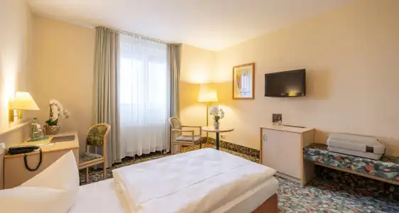 PLAZA INN Chemnitz - 3