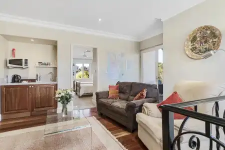 Sorrento Beach Bed & Breakfast - 4