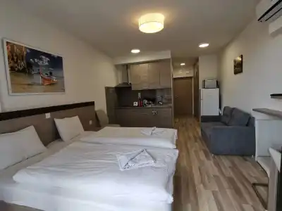 Corvin Holiday Apartment - 34