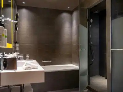 Pullman Brussels Centre Midi - 8