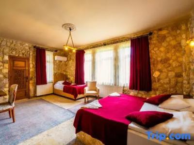 Ala Stone House - 111