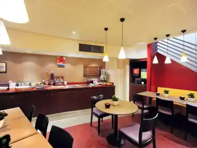 ibis Paris Gare Montparnasse 15eme - 11
