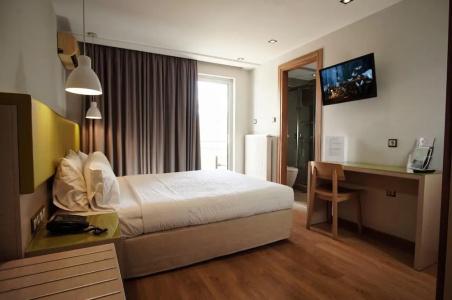 Elements Rooms & Apartments - 31