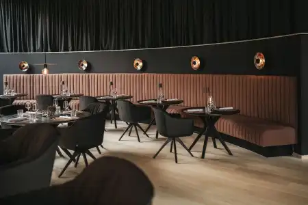 Amrai Suites - 37