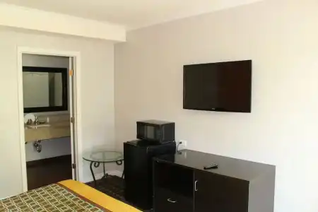 LYFE INN & SUITES by AGA - LAX Airport - 51