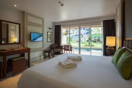 Phuket Orchid Resort and Spa - 4