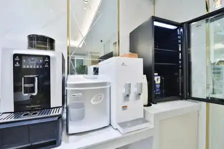 Busan Seomyeon YTT - 18