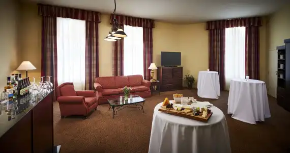 Deerhurst Resort - 7