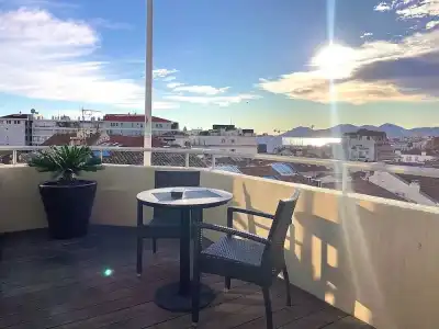 Hôtel Cannes Centre Univers - 92
