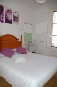 Hostal Hera - 7