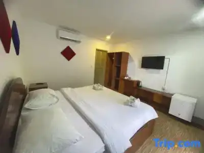 Scarlet Sails Resort - 9