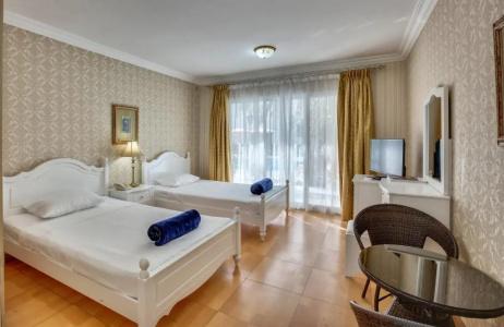 Al Khalidiah Resort - 26