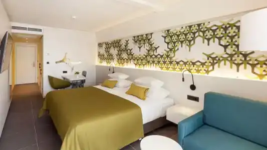 Bluesun Berulia - 40