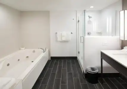 Hilton Garden Inn Las Colinas - 8