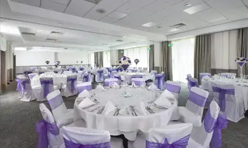 DoubleTree by Hilton Bristol North - 27